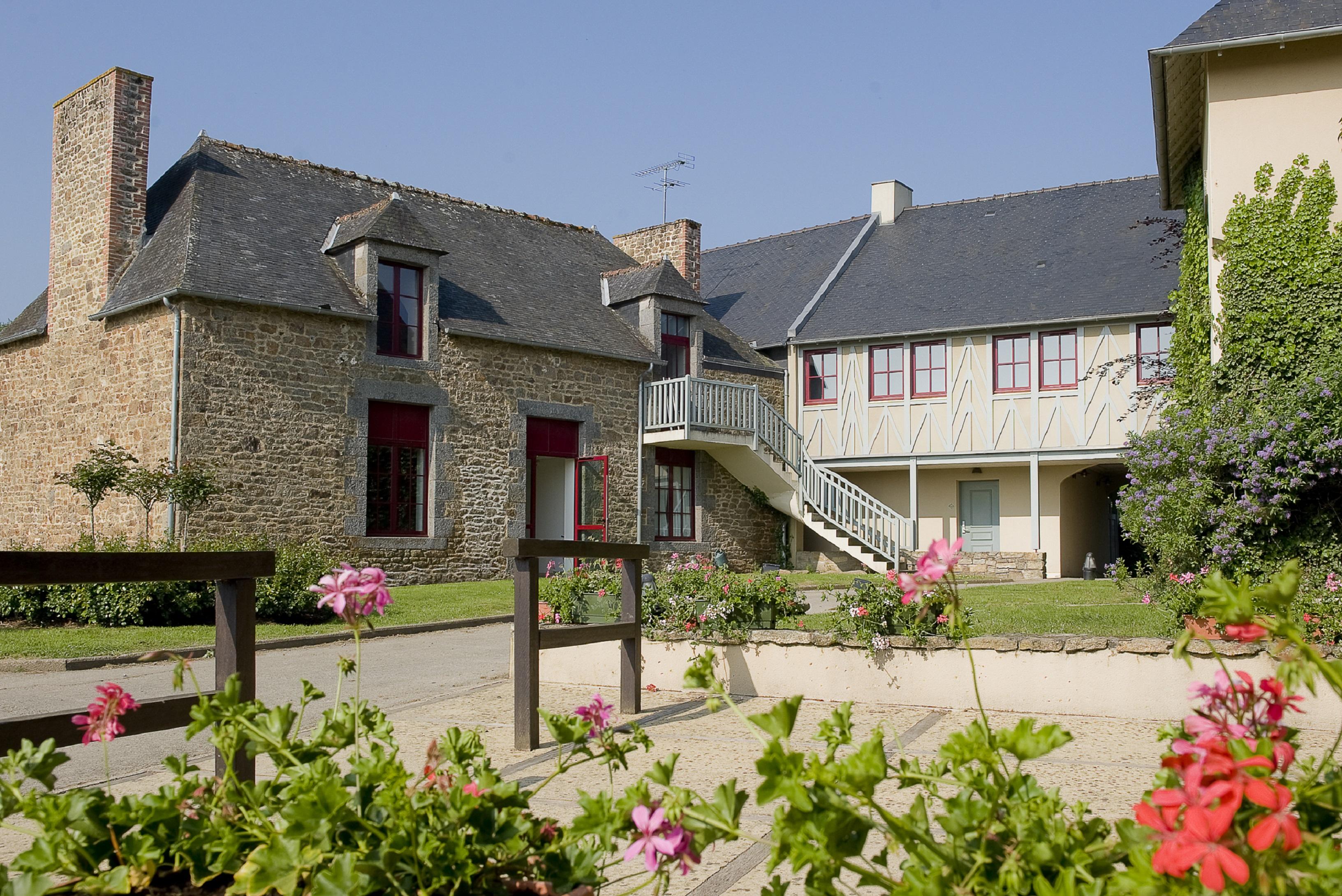 Saint Malo Golf Resort Le Tronchet  Exterior foto